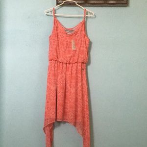Guess dress color Cay Coral